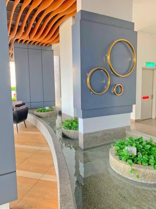 Netflix 2 Bedroom Troika Kota Bharu Homestay 1812 エクステリア 写真