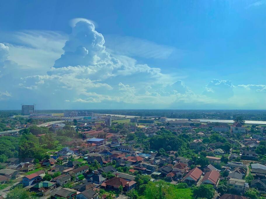 Netflix 2 Bedroom Troika Kota Bharu Homestay 1812 エクステリア 写真